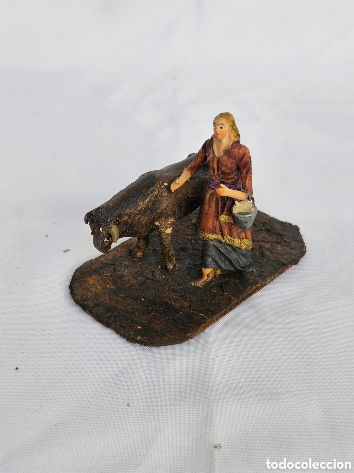 Figuras de Bel&eacute;n: FIGURA BELEN BARRO. PASTORA CON MULA. SERRANO