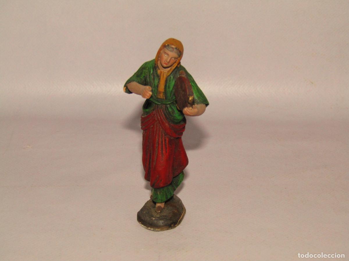 Figuras de Bel&eacute;n: Antigua Figura de Bel&eacute;n en Terracota Policromada Ref. 704 - 8 de ORTIGAS