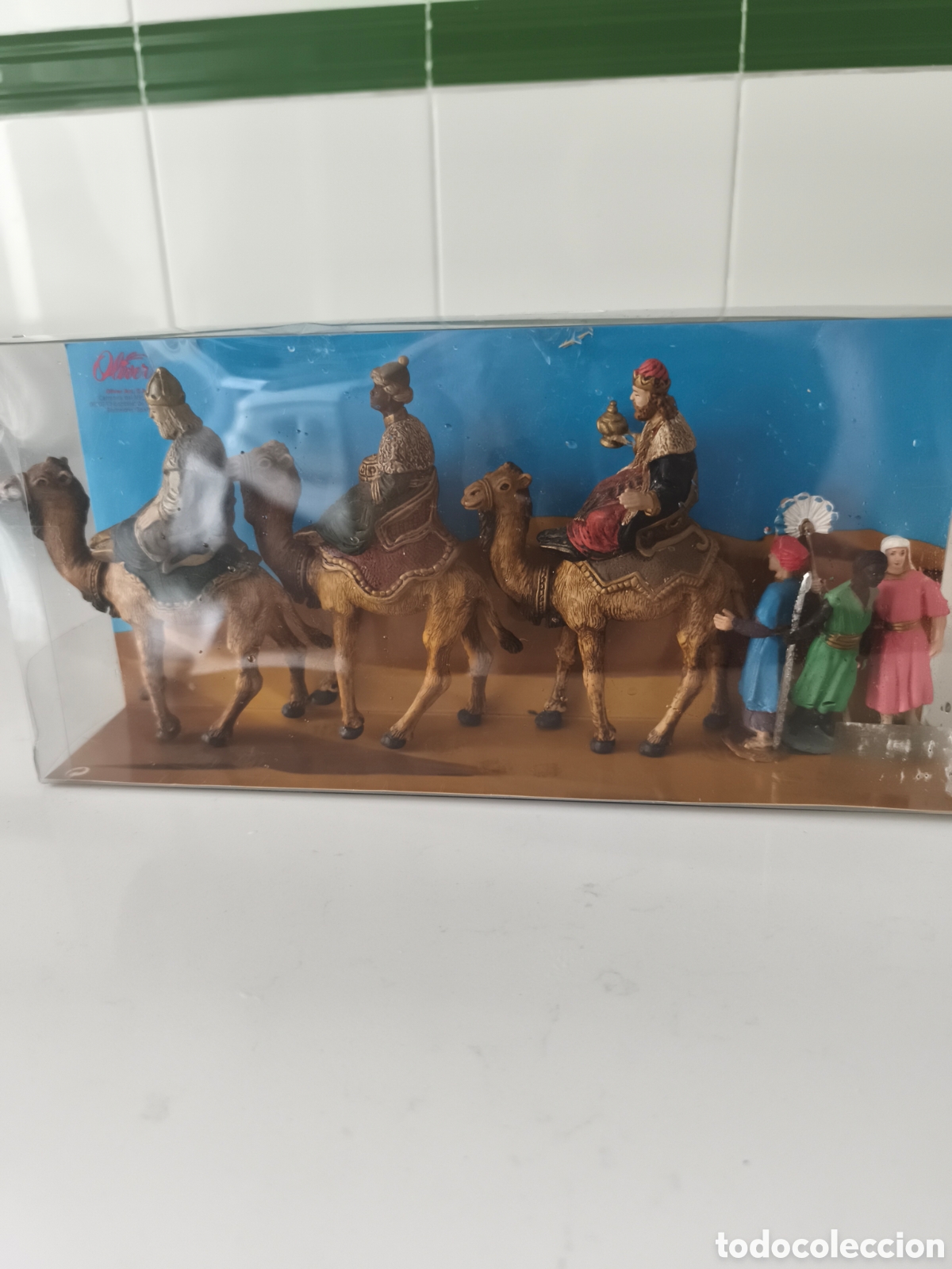 Figuras de Bel&eacute;n: Antiguo Bl&iacute;ster del portal de Bel&eacute;n Oliver Reyes Magos y pajes sellados