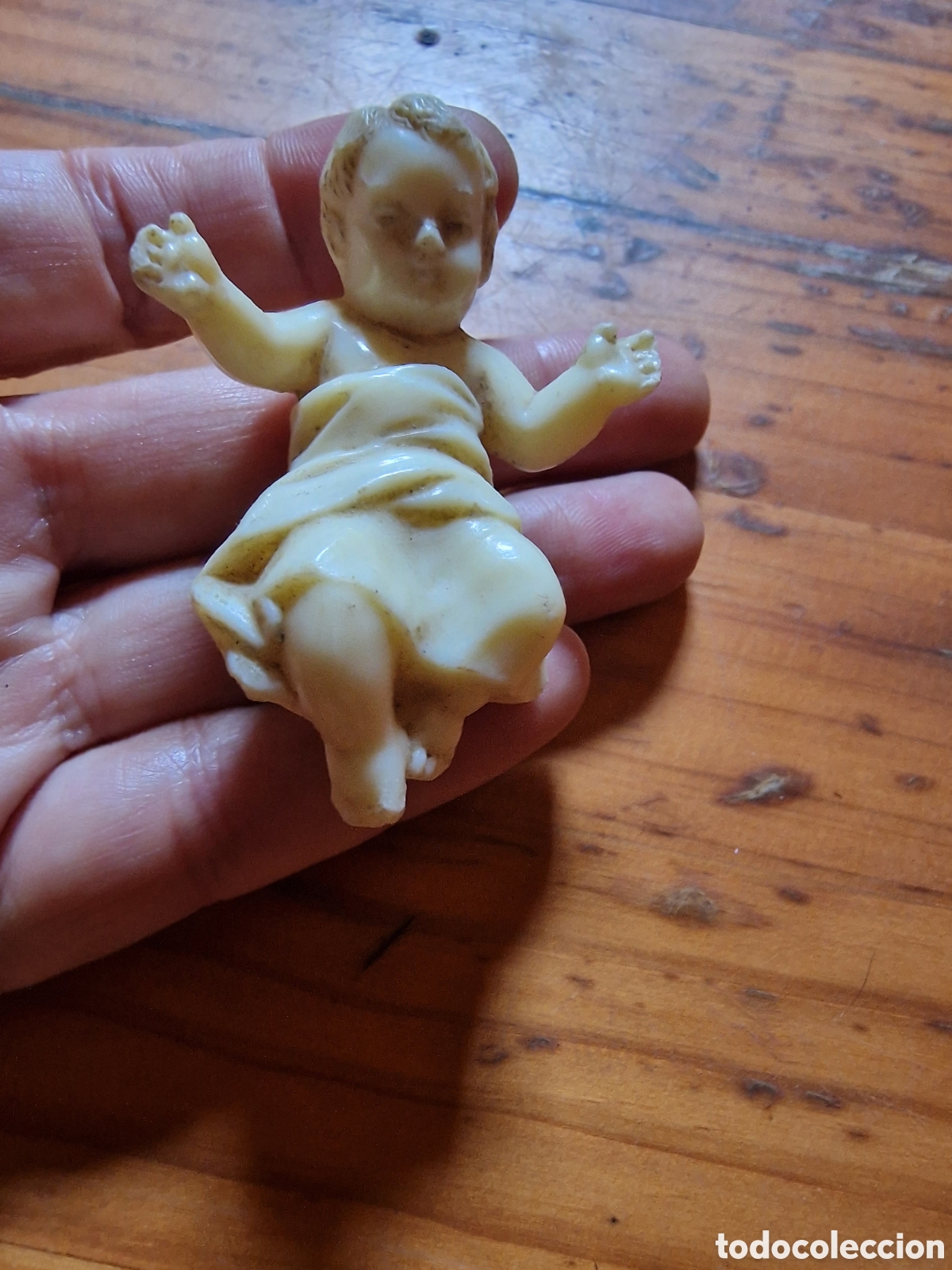 Figuras de Bel&eacute;n: Antigua figura ni&ntilde;o jesus,de baquelita o similar,medida 6cm