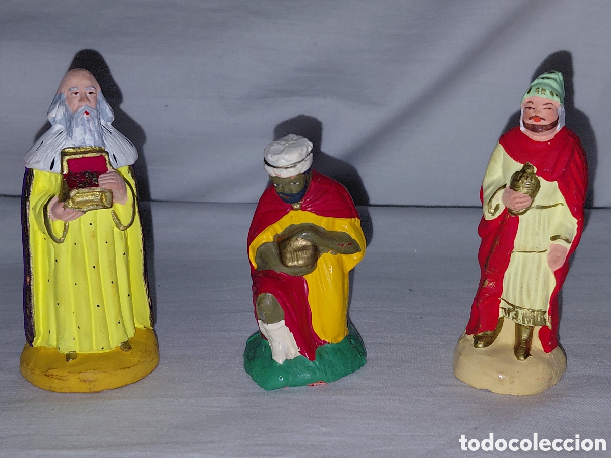 Figuras de Bel&eacute;n: ANTIGUAS FIGURAS DE BELEN DE BARRO LOS REYES MAGOS