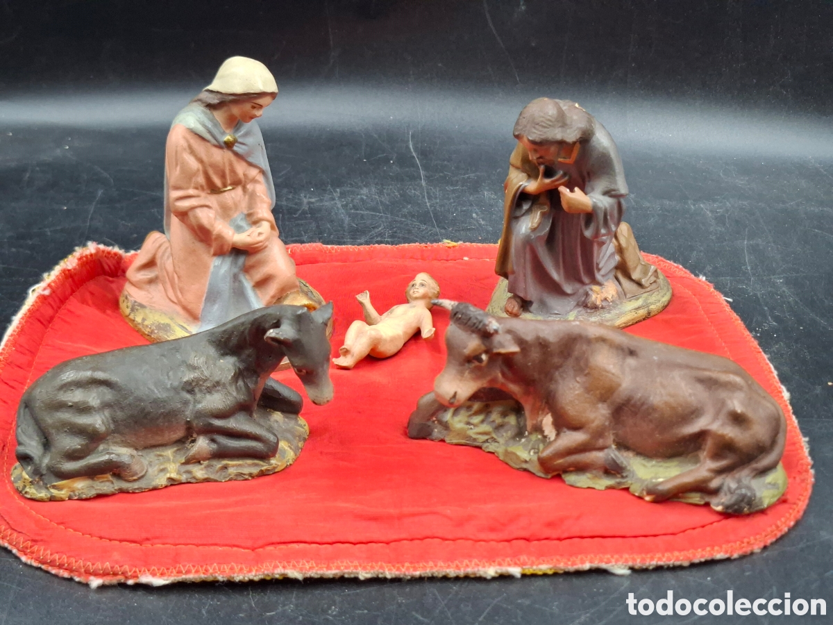 Figuras de Bel&eacute;n: Antiguo belen. Misterio base de madera y estuco.
