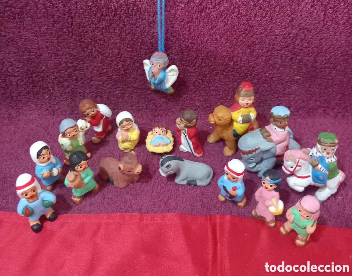 Figuren f&uuml;r Weihnachtskrippen: BELEN FIGURAS( ALBOROX CIUDAD REAL) en TERRACOTA HECHAS Y PINTADAS A MANO(17&times;FIGURAS MUY COMPLETO)