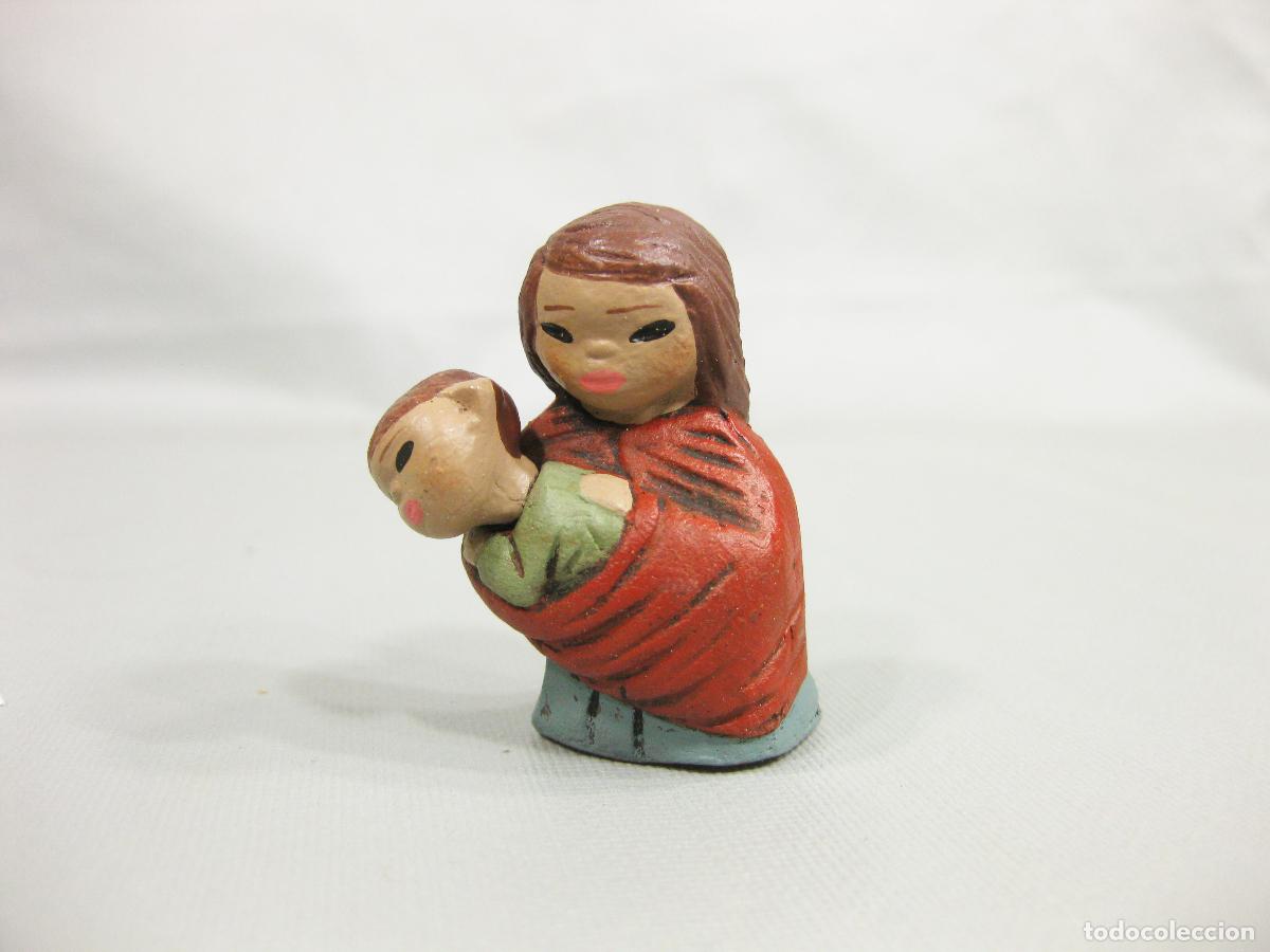 Figuras de Bel&eacute;n: FIGURA DE BARRO COCIDO DE PASTORA TIPO CABEZ&Oacute;N. PARA NACIMIENTO DE NAVIDAD DE 5 CM. MIRETE. MURCIA