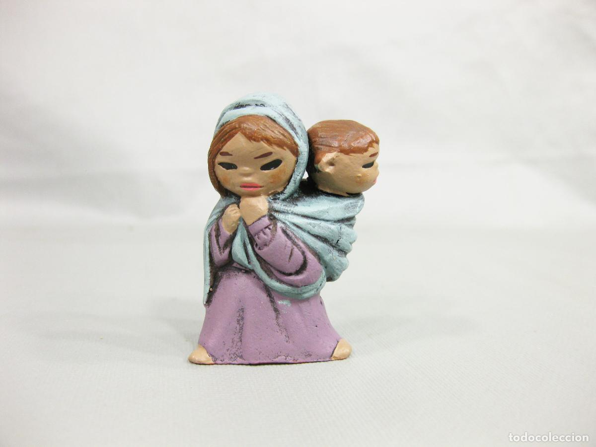 Figuras de Bel&eacute;n: FIGURA DE BARRO COCIDO DE PASTORA TIPO CABEZ&Oacute;N. PARA NACIMIENTO DE NAVIDAD DE 5 CM. MIRETE. MURCIA