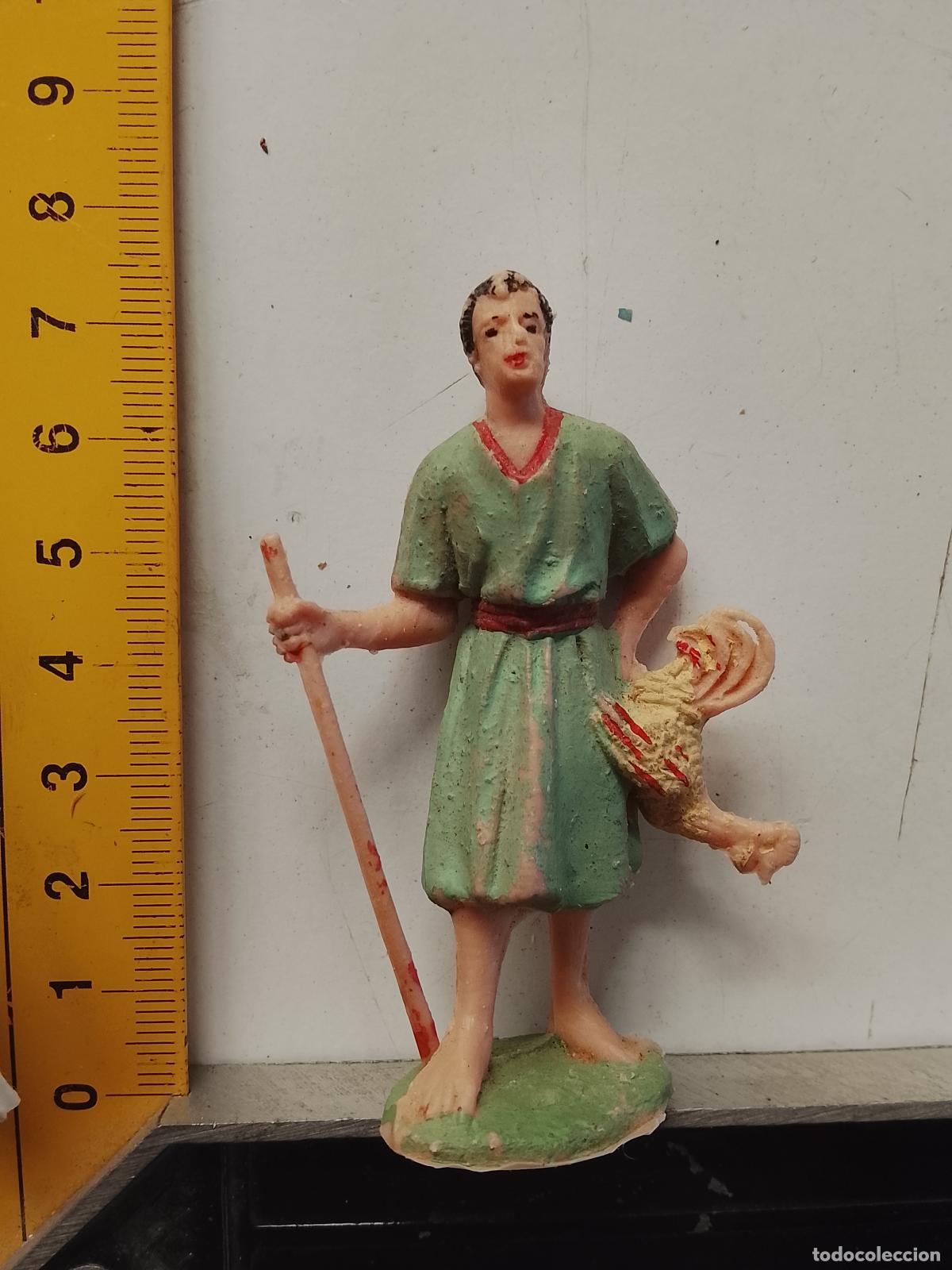 Figuras de Bel&eacute;n: antigua figura de portal de belen plastico duro nacimiento . OFERTA POR LOTES COMBINADOS -