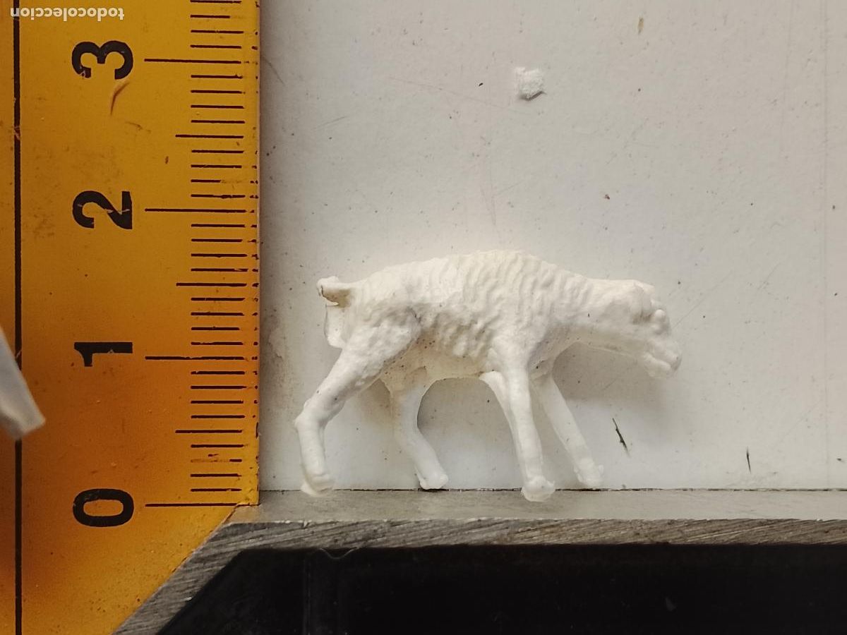 Figuras de Bel&eacute;n: antigua figura de portal de belen plastico duro nacimiento . OFERTA POR LOTES COMBINADOS