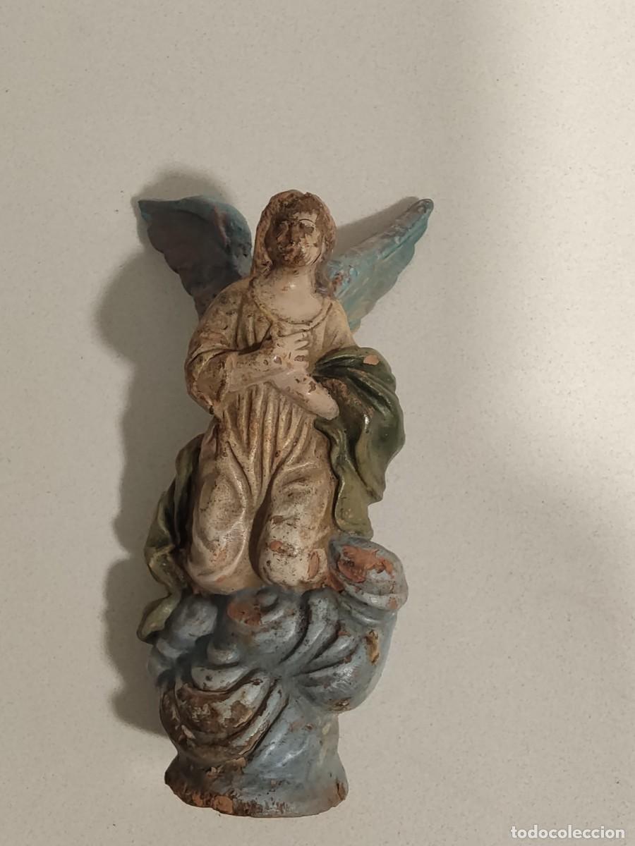 Statuine di Presepe: Antigua figura religiosa en Terracota policromada