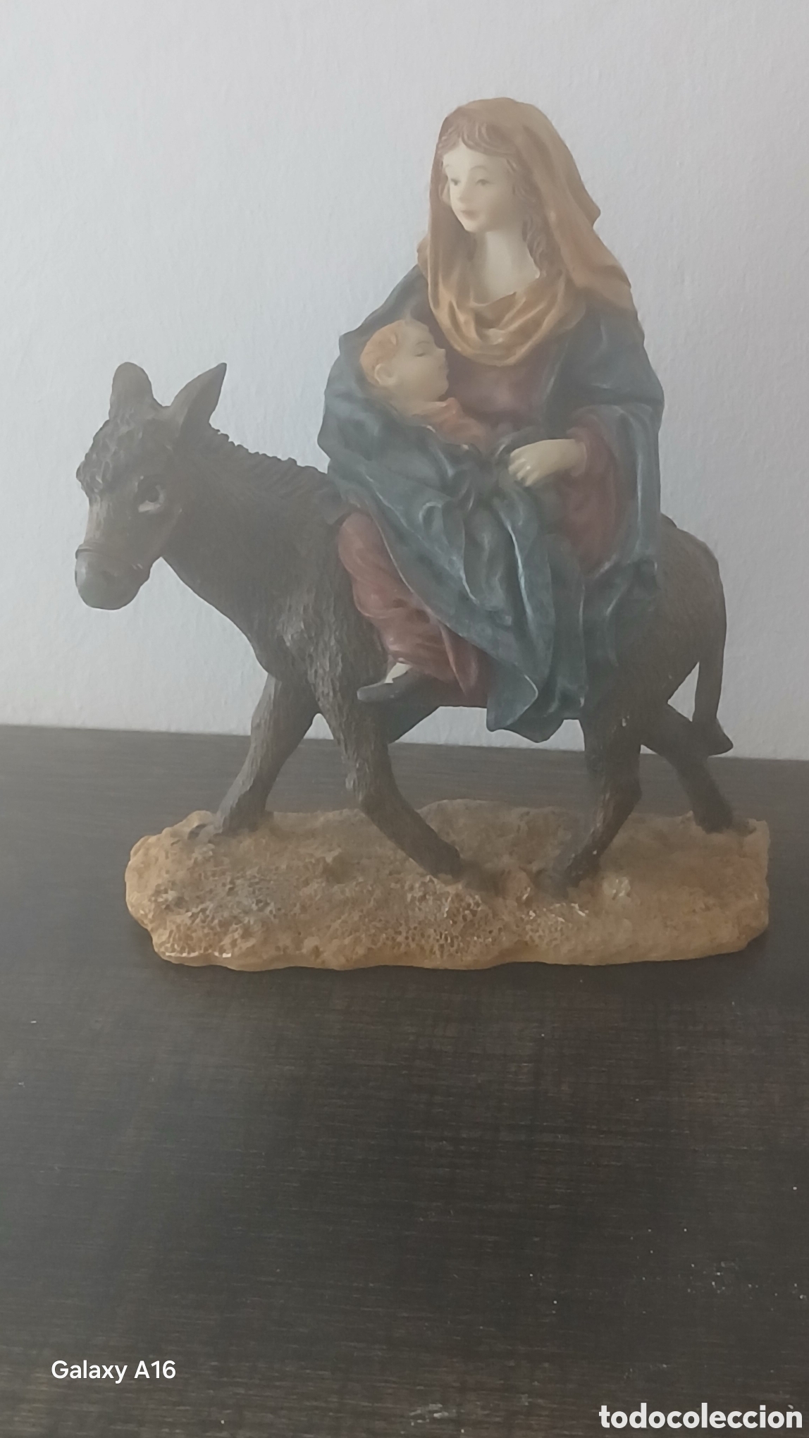 Figuras de Bel&eacute;n: Figura antigua: Virgen con Ni&ntilde;o y burro