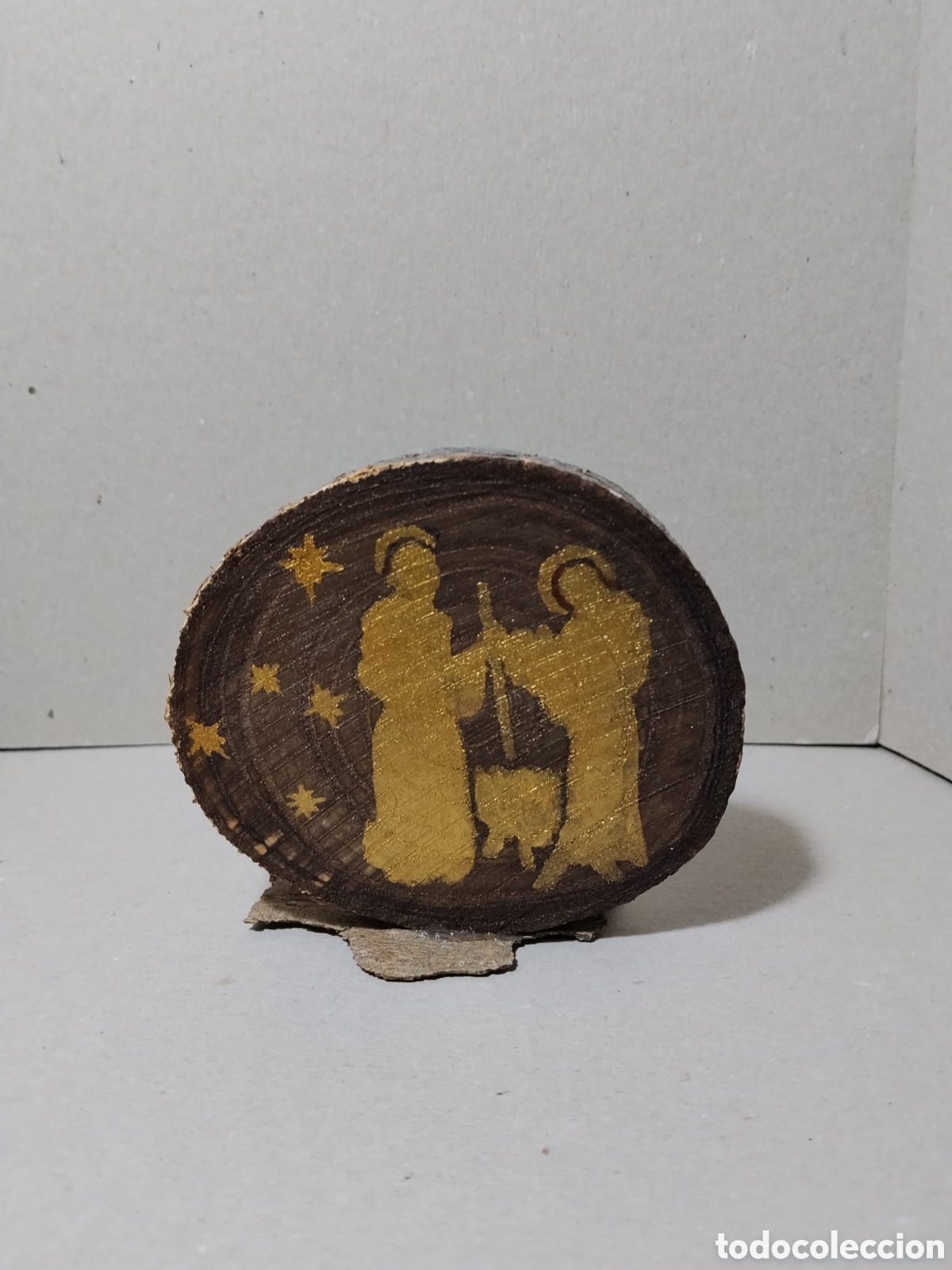 Figuras de Bel&eacute;n: Peque&ntilde;o bel&eacute;n artesanal de madera. Pieza unica
