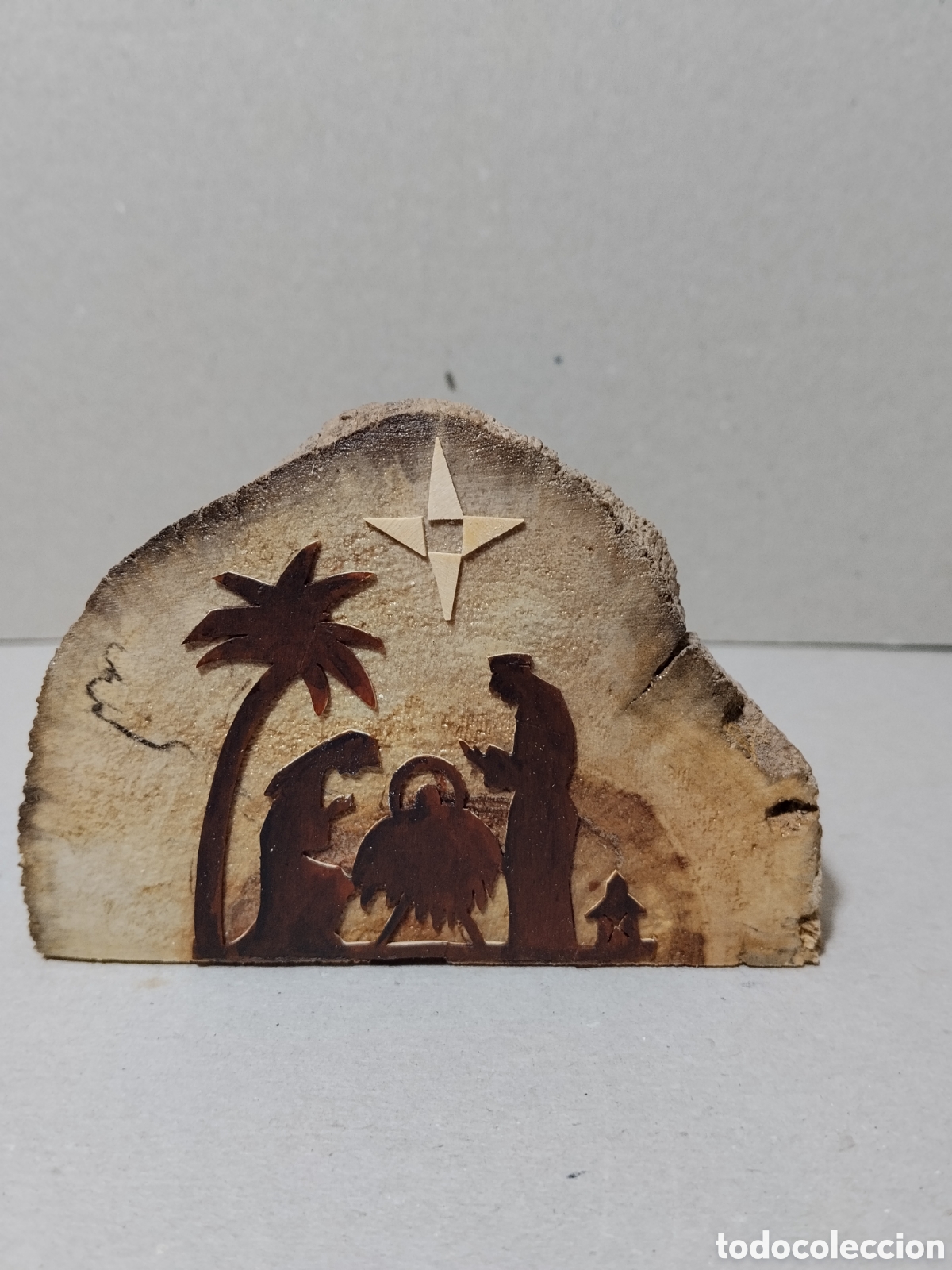 Figuras de Bel&eacute;n: Peque&ntilde;o bel&eacute;n de madera artesanal. Pieza unica
