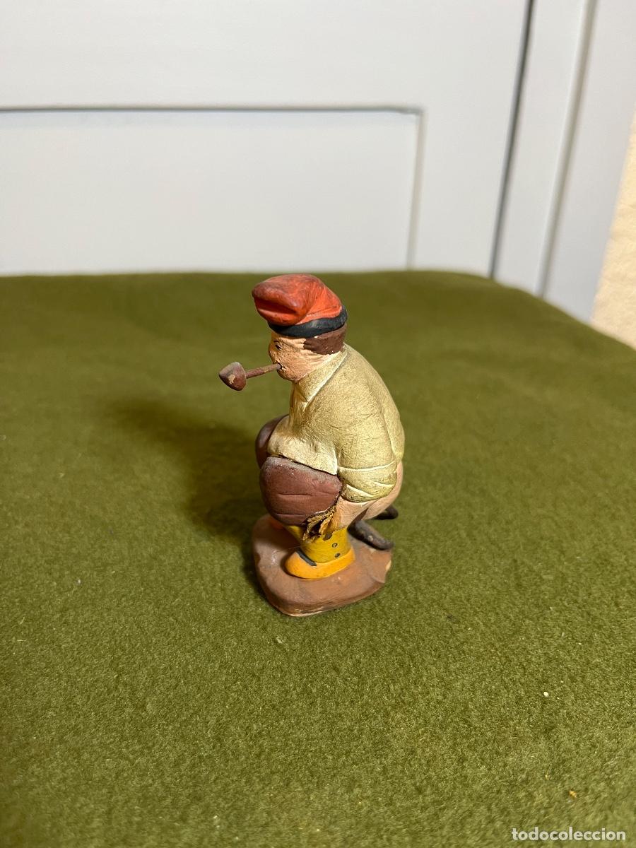 Figuras de Bel&eacute;n: Antiguo Caganer catal&aacute;n de barro pintado a mano con pipa &ndash; Figura tradicional de Bel&eacute;n &ndash; Pesebre art