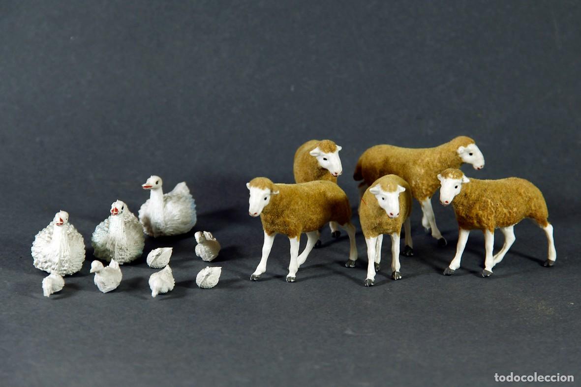 Figuras de Bel&eacute;n: LOTE DE PATOS Y OVEJAS EN PL&Aacute;STICO, PVC, PARA BEL&Eacute;N. BUEN ESTADO.