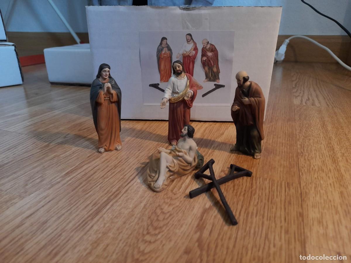 Figuras de Bel&eacute;n: Escena Curaci&oacute;n del Paral&iacute;tico por Jes&uacute;s. Belen vida de Jesus