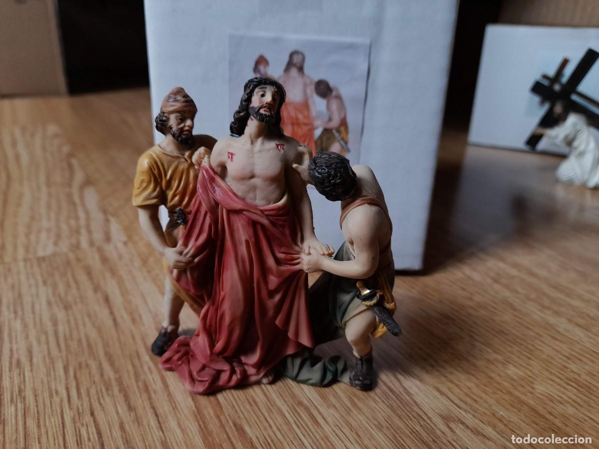 Figuras de Bel&eacute;n: Escena Jesus Despojado. Pesebre Pascua Miniatura Semana Santa