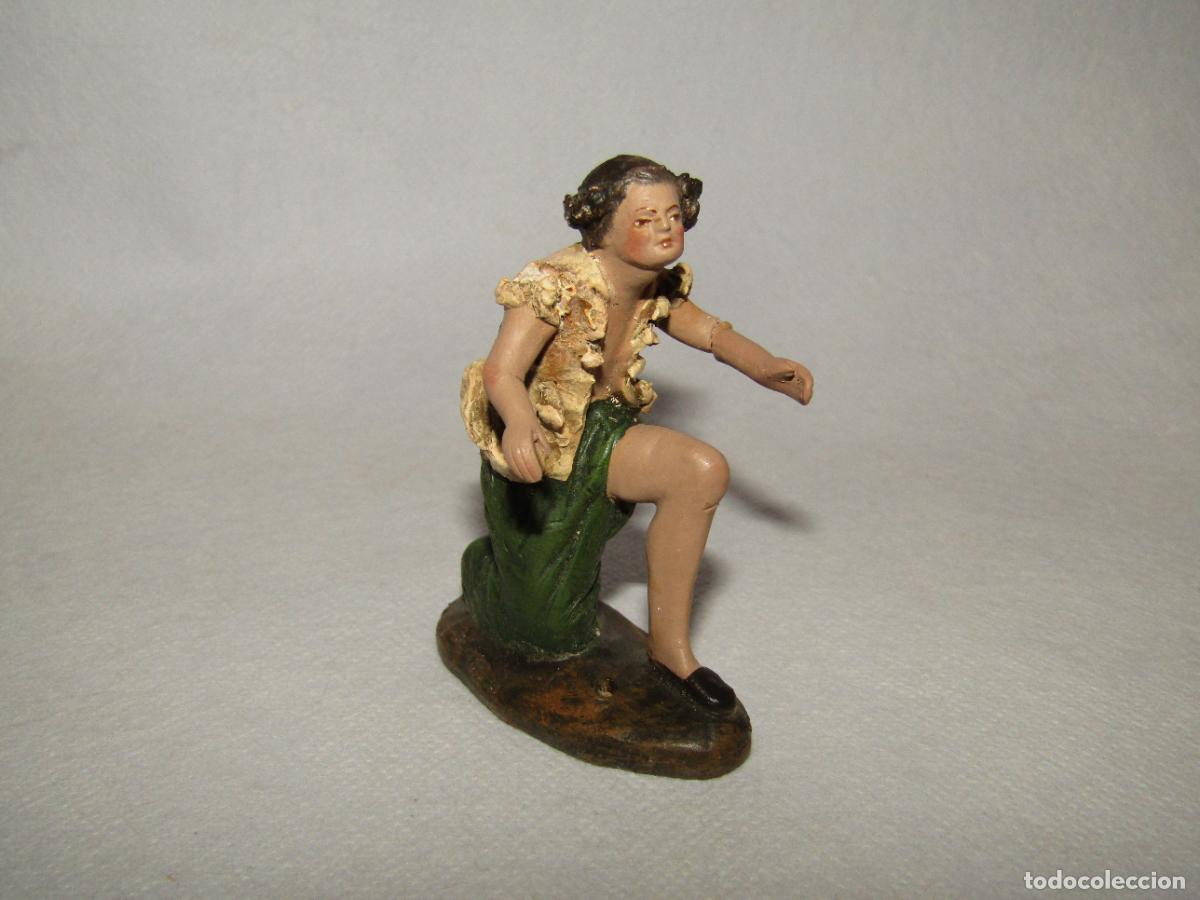 Figuras de Bel&eacute;n: Antigua Figura de Bel&eacute;n en Terracota Policromada Ref. 704 / 8 cm. de ORTIGAS