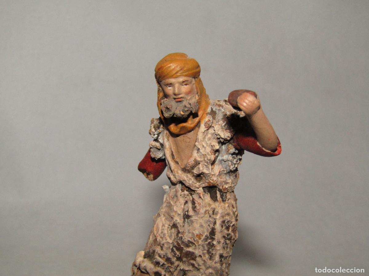 Figuras de Bel&eacute;n: Antigua Figura de Bel&eacute;n en Terracota Policromada Ref. 704 / 8 cm. de ORTIGAS