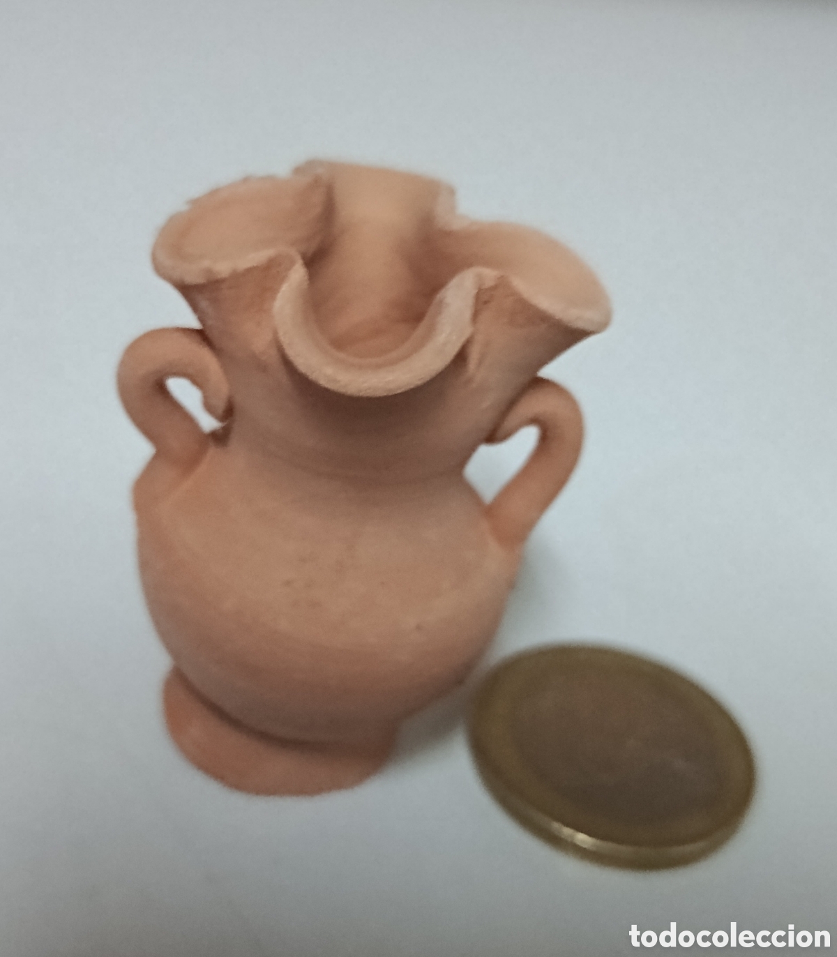 Figuras de Bel&eacute;n: Jarra de barro con asas para belen o similar