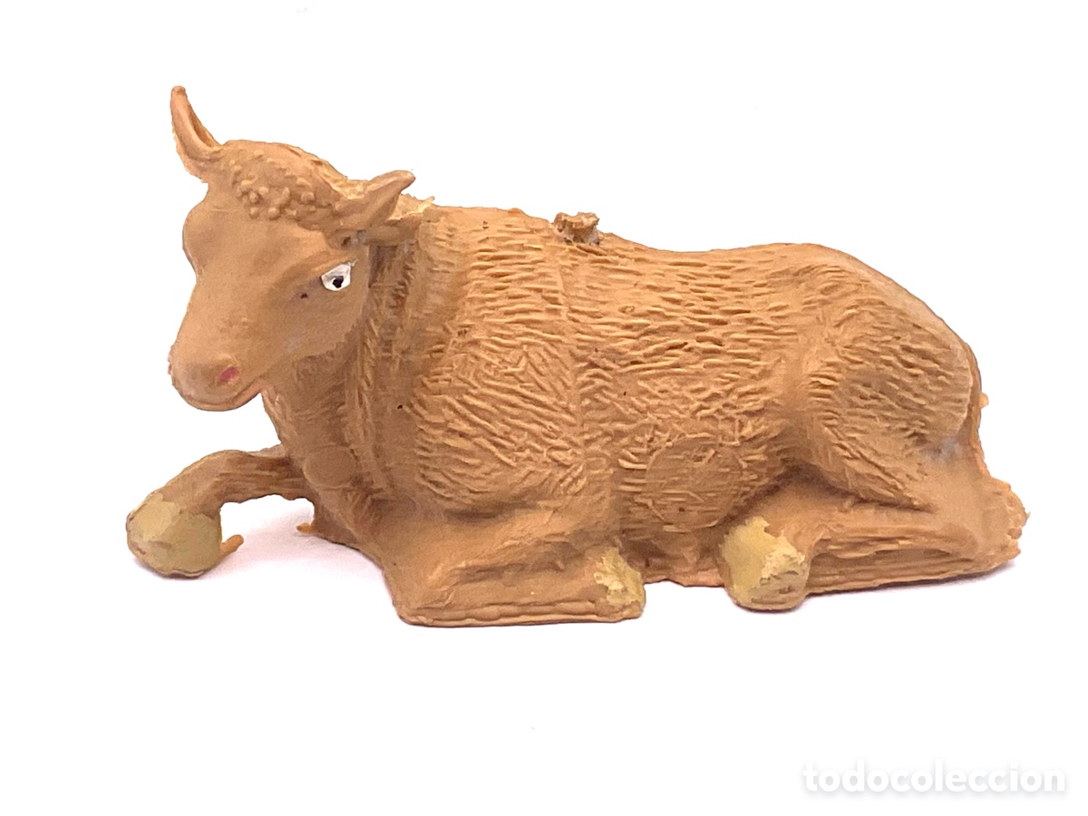 Figuras de Bel&eacute;n: ANTIGUA FIGURA DE BUEY EN PLASTICO.
