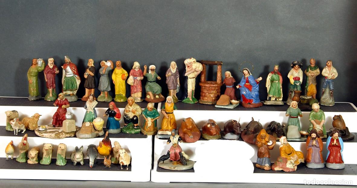Figuras de Bel&eacute;n: LOTE DE 51 ANTIGUAS FIGURAS PARA BEL&Eacute;N EN BARRO. LA MAYOR&Iacute;A CON FALTAS. PARA RESTAURAR O DESPIECE.