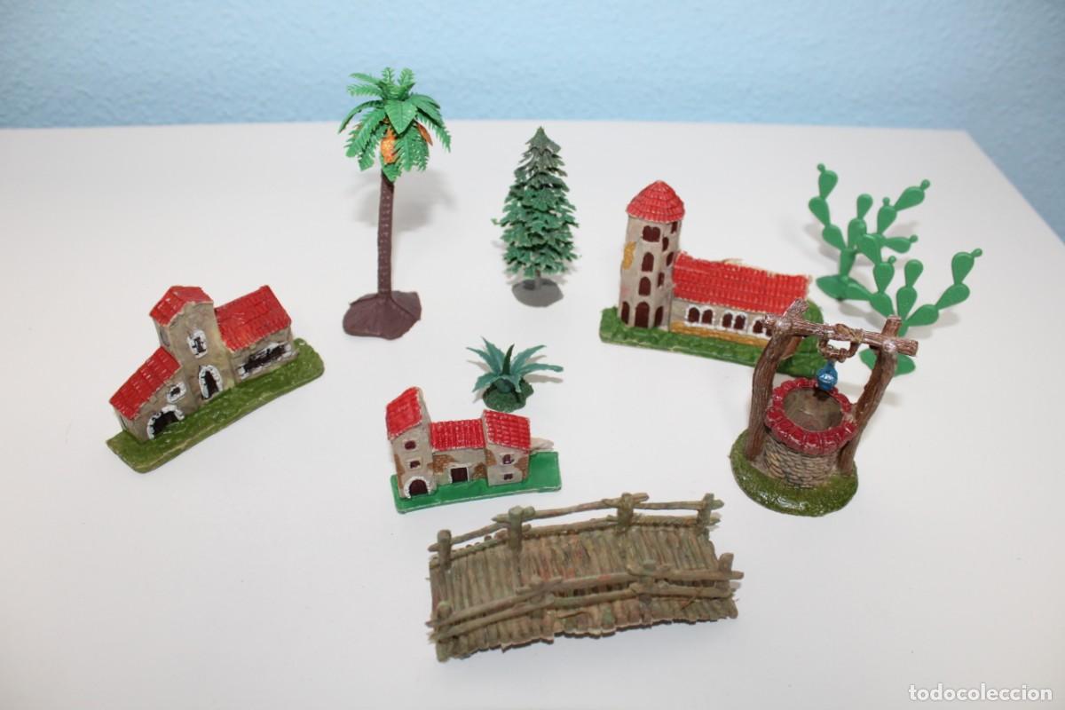 Figuras de Bel&eacute;n: LOTE FIGURAS COMPLEMENTOS DE BELEN PLASTICO DESCONOZCO SU FABRICANTE