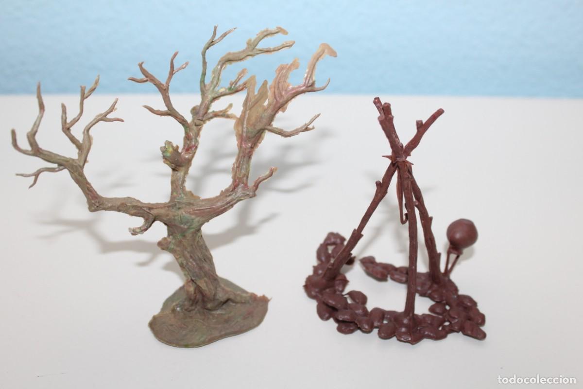 Figuras de Bel&eacute;n: LOTE FIGURAS COMPLEMENTOS DE BELEN PLASTICO DESCONOZCO SU FABRICANTE