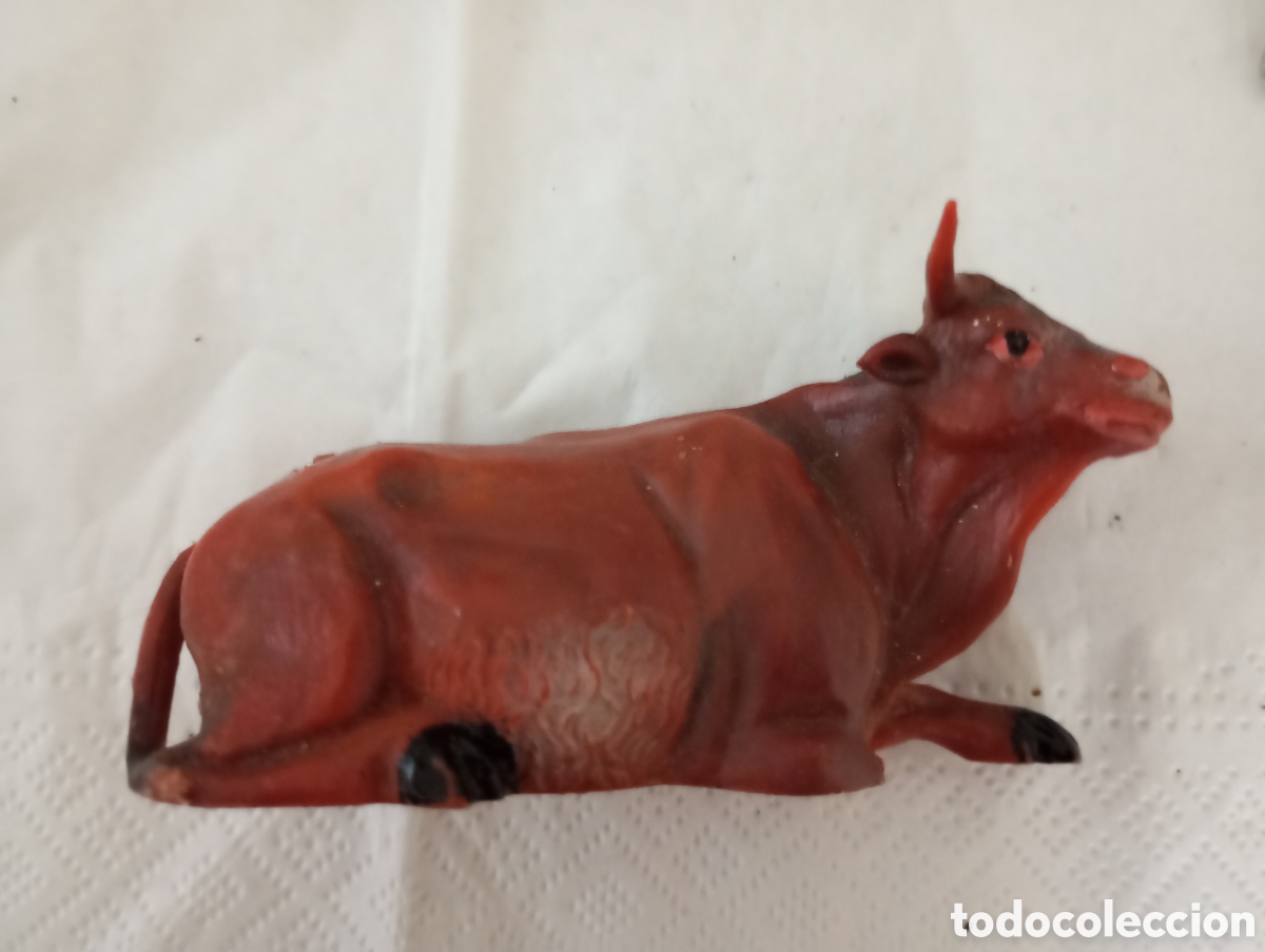 Figuras de Bel&eacute;n: Figura de buey para bel&eacute;n En pl&aacute;stico duro mide 9 cms altura