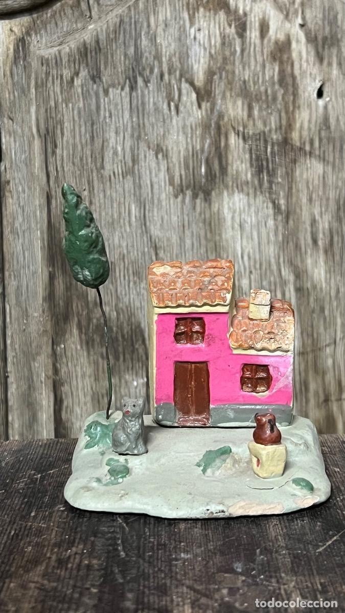 Figuras de Bel&eacute;n: Figura barro Bel&eacute;n antigua casa cipr&eacute;s puchero gato cacharrer&iacute;a Murcia 11,5cms