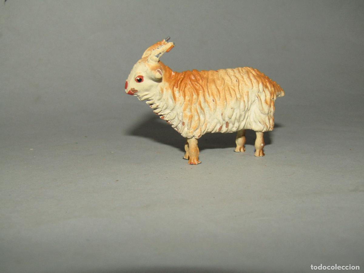 Figuras de Bel&eacute;n: Antigua Cabra Figura para Bel&eacute;n en Terracota Policromada