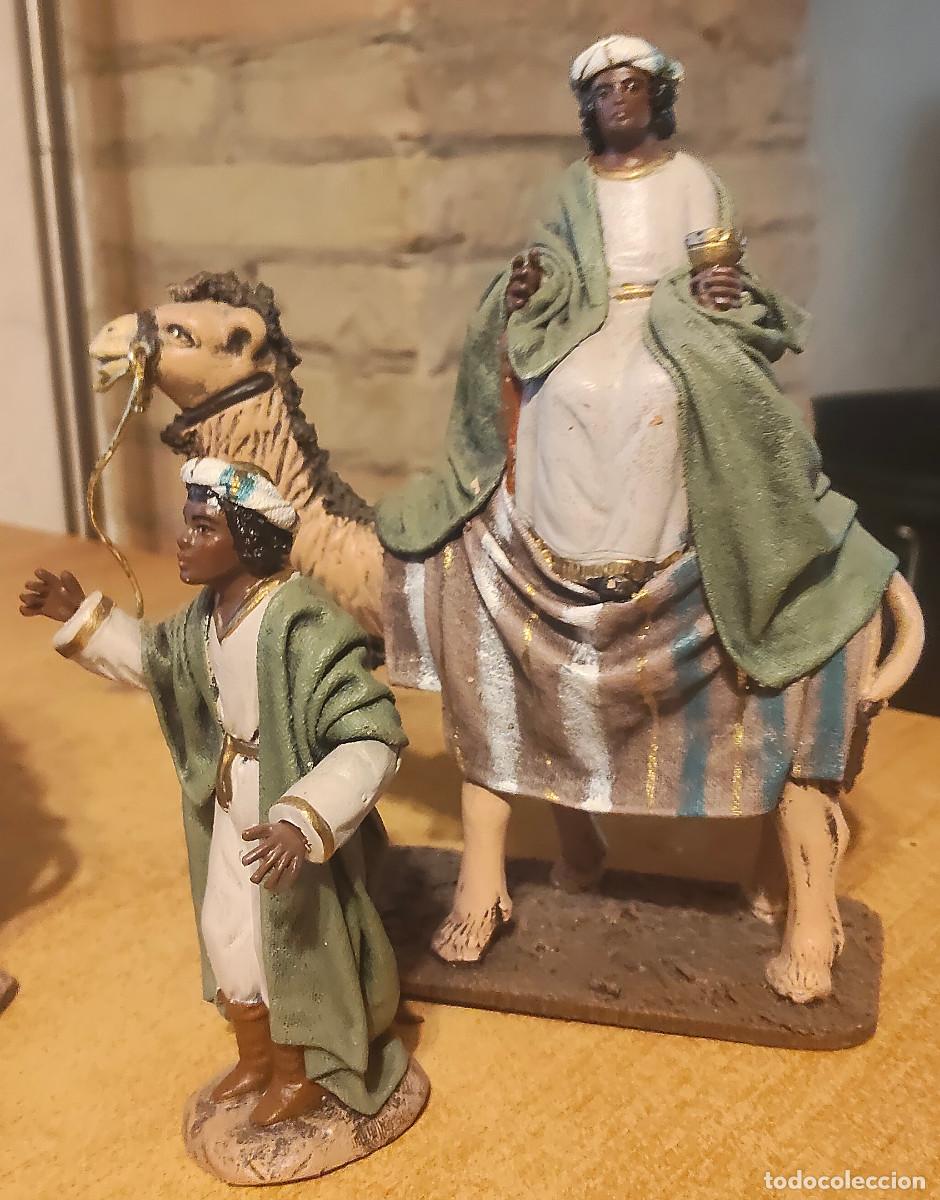 Figuras de Bel&eacute;n: figura rey mago + paje - maestros artesanos - Bel&eacute;n pesebre navidad - 12 cm figura paje - terracota