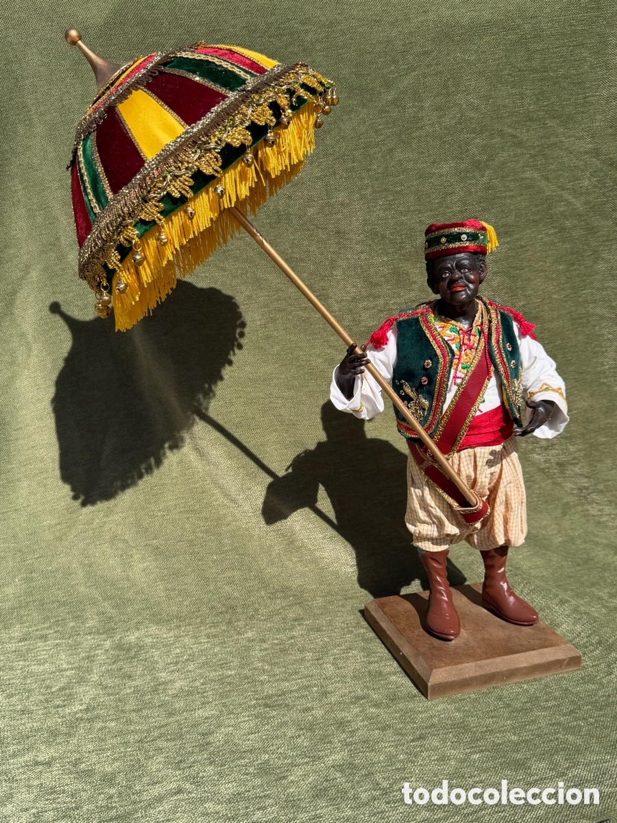 Figuras de Bel&eacute;n: Paje oriental con parasol. Bel&eacute;n Napolitano.