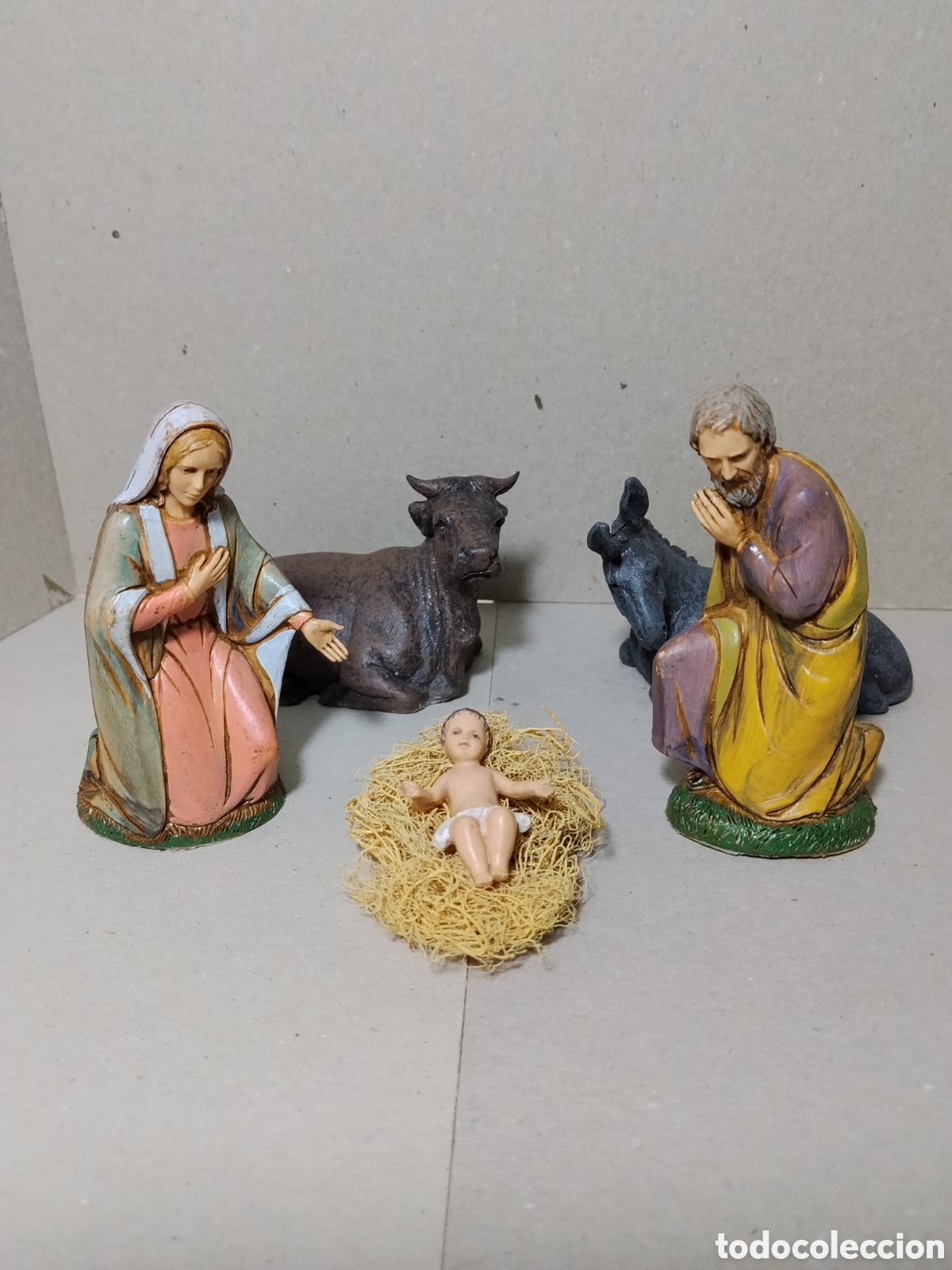 Figuras de Bel&eacute;n: Figuras de bel&eacute;n, pesebre, goma dura. Naciento Landi Italy