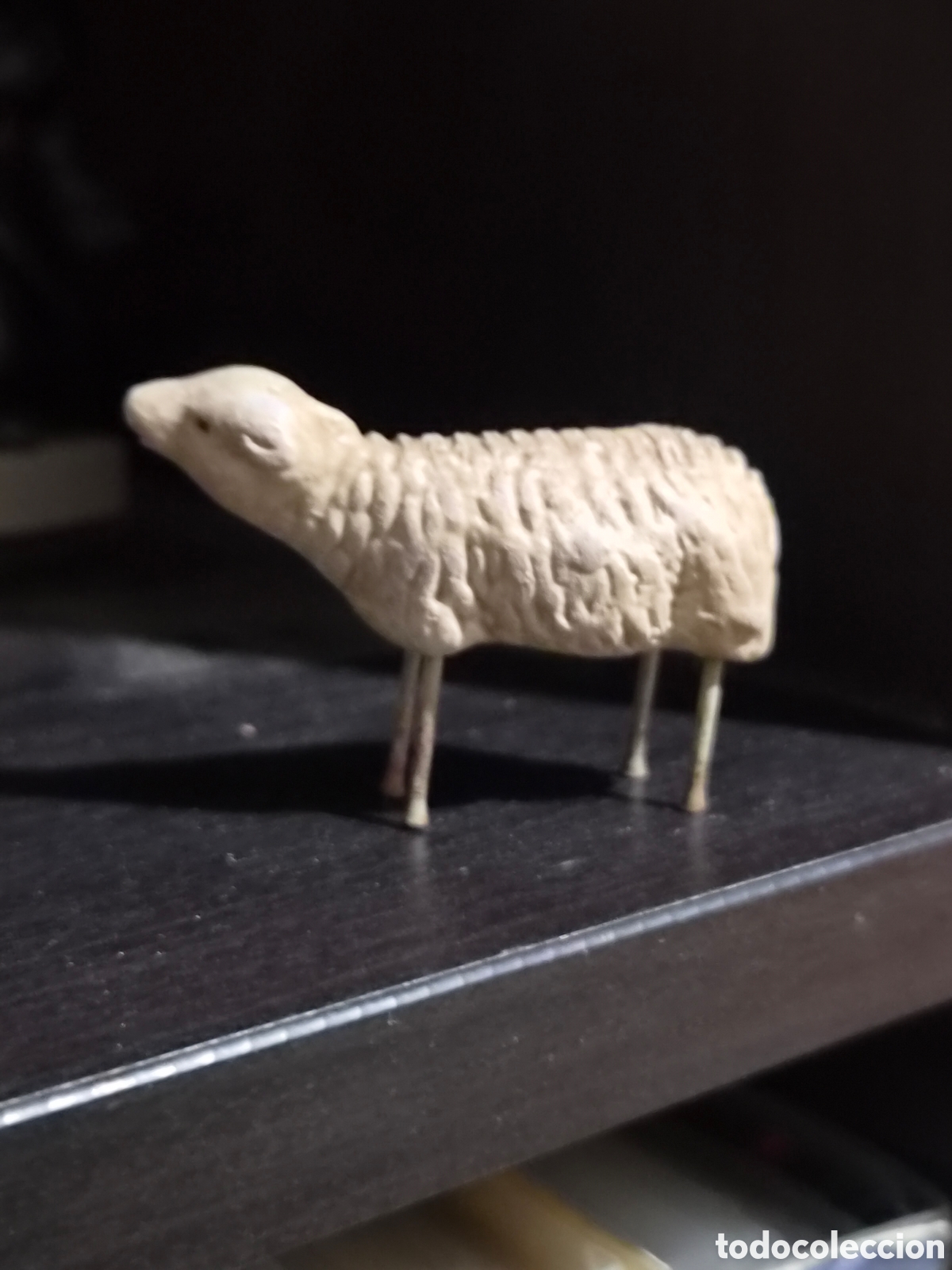 Figuras de Bel&eacute;n: ANTIGUA FIGURA DEL BEL&Eacute;N OVEJA TERRACOTA O BARRO COSIDO 5,5X3,5 CM