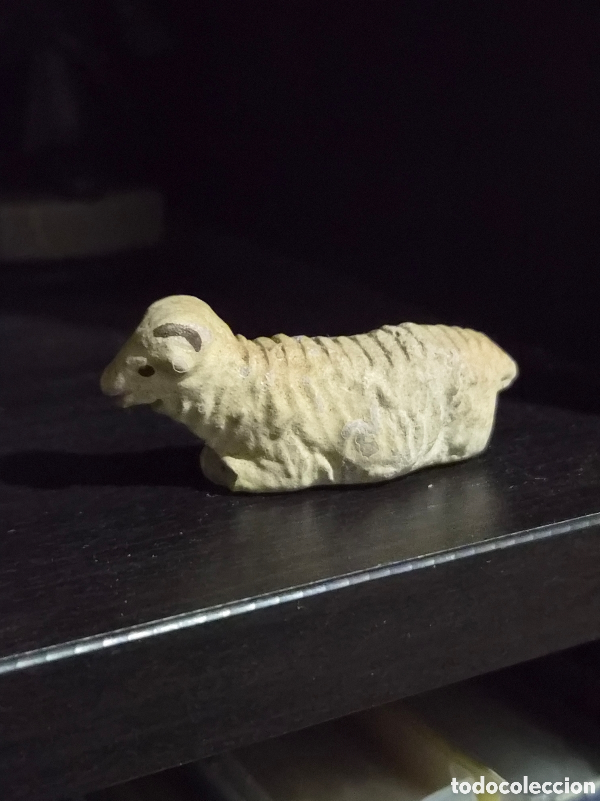 Figuras de Bel&eacute;n: ANTIGUA FIGURA DEL BEL&Eacute;N OVEJA TERRACOTA O BARRO COSIDO 5,5X3,5 CM