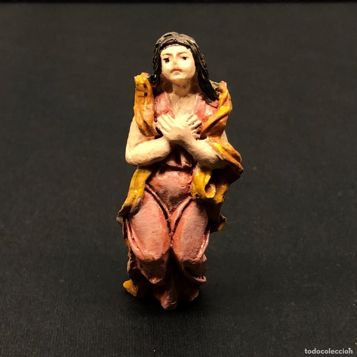 Figuras de Bel&eacute;n: FIGURA EN MINIATURA DE LA VIRGEN MARIA - VINTAGE - 5,5 CM / 1530