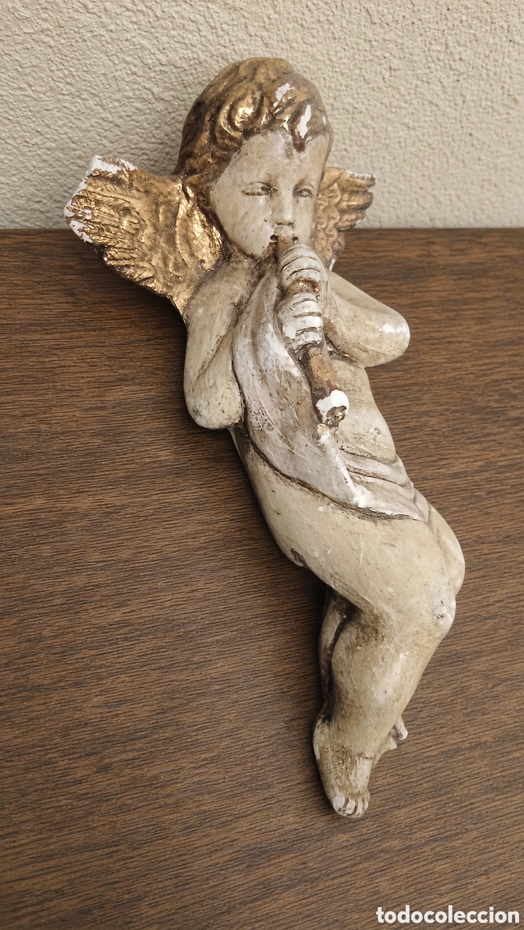 Figuras de Bel&eacute;n: Antigua Figura de &Aacute;ngel de Yeso Tocando un Instrumento Musical