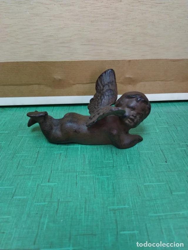Figuras de Bel&eacute;n: Figura de querub&iacute;n de hierro fundido