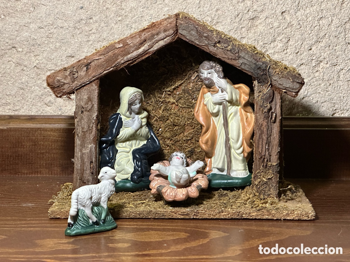 Figuras de Bel&eacute;n: Portal de bel&eacute;n con misterio, porcelana policromada. Madera decorada. Navidad ni&ntilde;o Jes&uacute;s cuna oveja