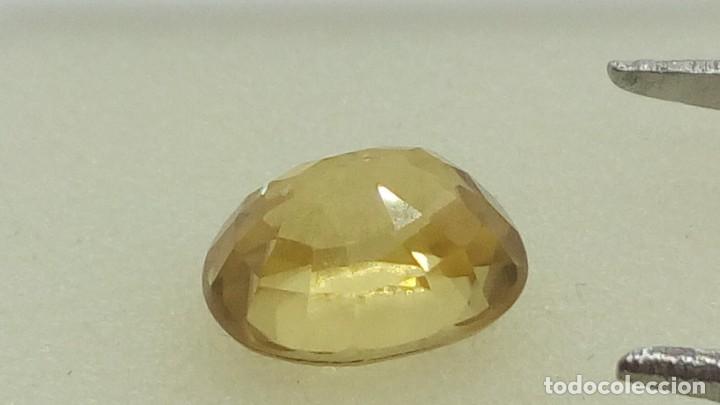 Zircon Naturel Jaune 3.45 Carats - Certifié IGL - VVS - Coupe Diamant - Cambodge