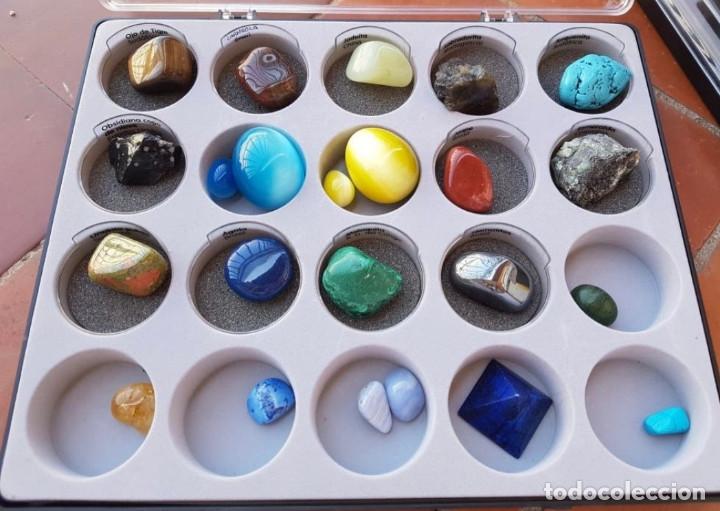 Coleccionismo de gemas: Colecci&oacute;n de 64 minerales - Foto 3