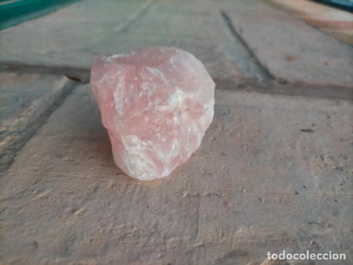 Coleccionismo de gemas: Mineral cuarzo rosa en bloque - Foto 2