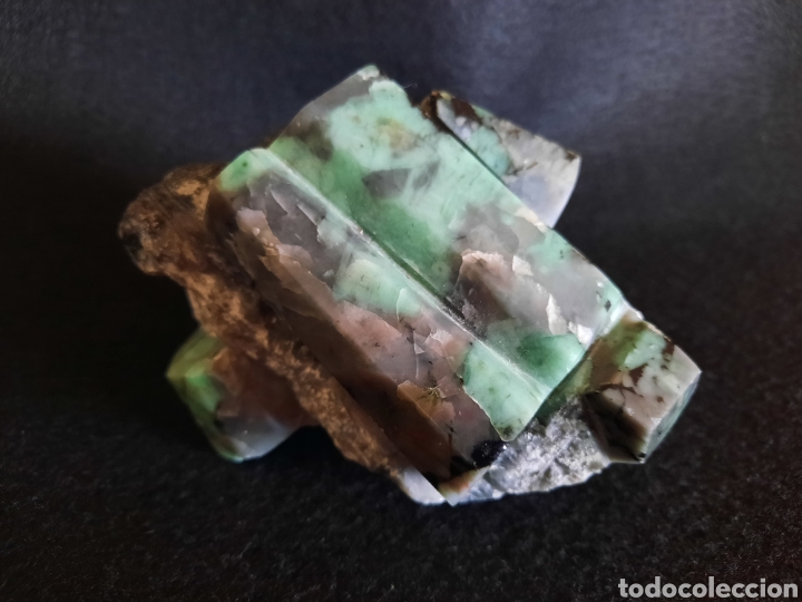 Coleccionismo de gemas: Esmeralda de Brasil 695gr. - Foto 2