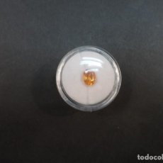 Collectionnisme de gemmes: TOPACIO AMARILLO RECONSTITUIDA EN TALLA OVAL. MED. 7,5 X 5,2 MM. PESO 1,57 CTS. SUIZA. Lote 360024615