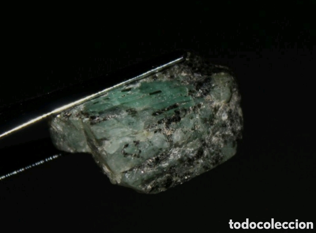 Coleccionismo de gemas: Esmeralda en bruto 32.85 quilates. - Foto 3