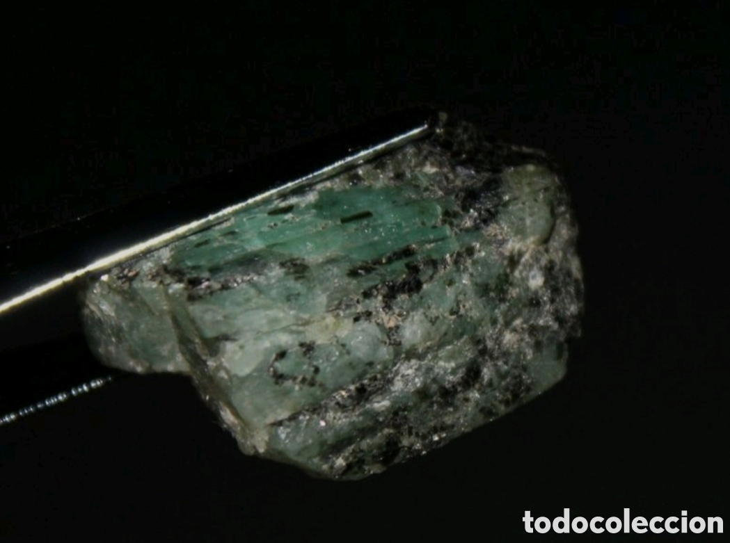 Coleccionismo de gemas: Esmeralda en bruto 32.85 quilates. - Foto 1