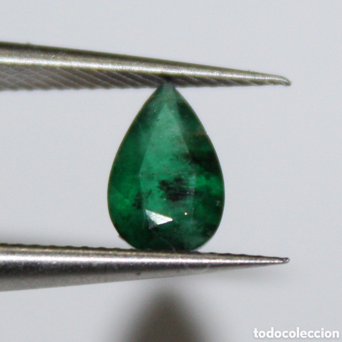 Coleccionismo de gemas: Esmeralda certificada 0.65 quilates. - Foto 1