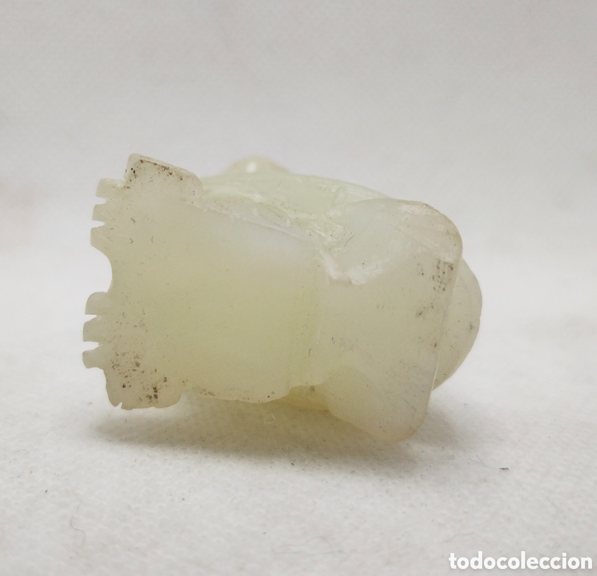Coleccionismo de gemas: B&uacute;ho tallado en jade verde - Foto 4