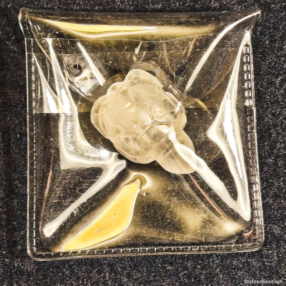 Gem collecting: CUARZO BLANCO ROSA NATURAL TALLADA EN TORTUGA. MED. 27 X 19. PESO 37,15 CTS