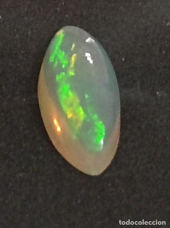 Collectionnisme de gemmes: PIEDRA PRECIOSA OPALO,2,08 CT, CERTIFICADO IGE D-46714,BLANCO CON JUEGO DE COLORES,FORMA MARQUESITA