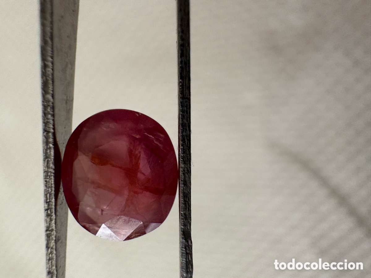 Coleccionismo de gemas: Rubelita Natural (Turmalina) sobre 1,5 ct &ndash; Talla Facetada &ndash; Verificada por Gem&oacute;loga Tasadora